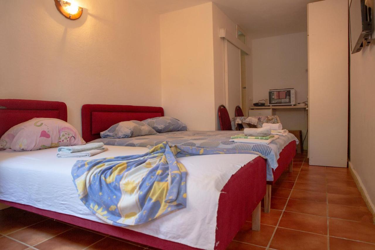 Family Apartments Vukcevic Čanj Zewnętrze zdjęcie