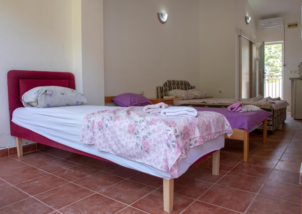 Family Apartments Vukcevic Čanj Zewnętrze zdjęcie