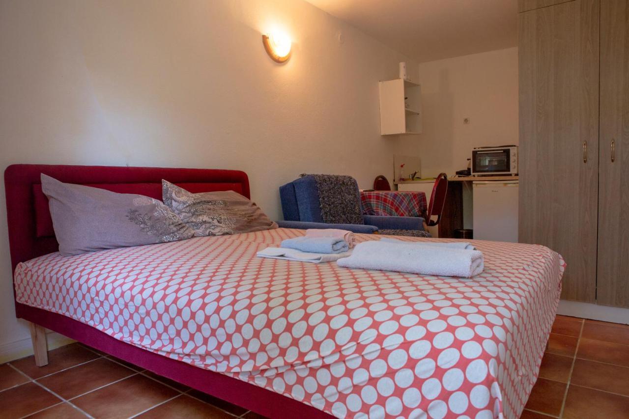 Family Apartments Vukcevic Čanj Zewnętrze zdjęcie