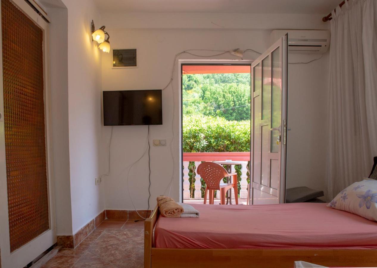 Family Apartments Vukcevic Čanj Zewnętrze zdjęcie
