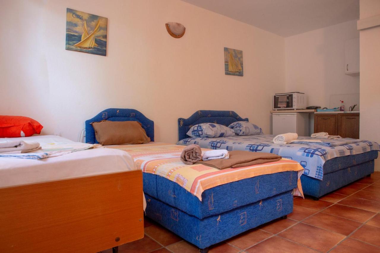 Family Apartments Vukcevic Čanj Zewnętrze zdjęcie